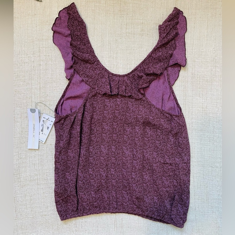 NWT O’Neil Geneva Ruffle Tank - Picture 4 of 6